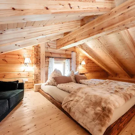 Almhuetten Skorianz- Gruene Hirschhuette Vakantiehuis