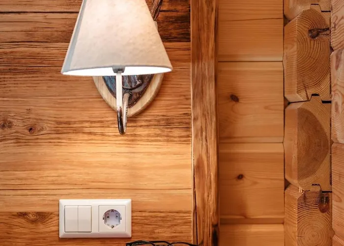 Almhuetten Skorianz- Gruene Hirschhuette *